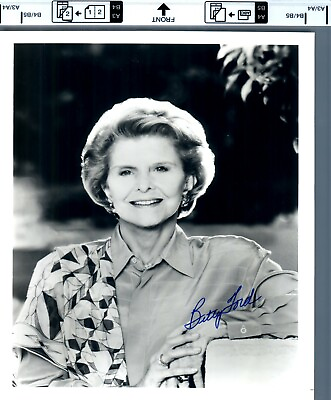 #ad BETTY FORD HAND SIGNED 8x10 PHOTO FORMER FIRST LADY $49.95
