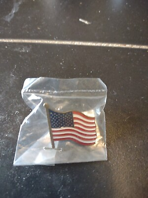 #ad AMERICAN FLAG LAPEL PIN *MADE IN AMERICA* TRUMP USA PATRIOTIC $5.00
