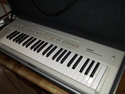 #ad Yamaha PS 20 Automatic Bass Chord System Vintage Synthesizer 49 Keys WORKS $175.00