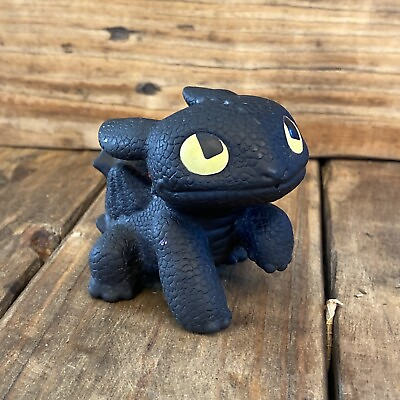 #ad 2013 DreamWorks How To Train Your Dragon Mini Toothless Vinyl Figure $12.72