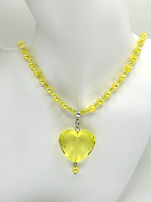 #ad Big Yellow Heart Acrylic Pearl amp; Glass Hand Beaded Necklace Pendant 182quot; Inches $12.00