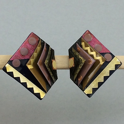 #ad Vtg 1980s Memphis Movement Clip On Earrings Folded Geometric Art Design Glossy $35.00