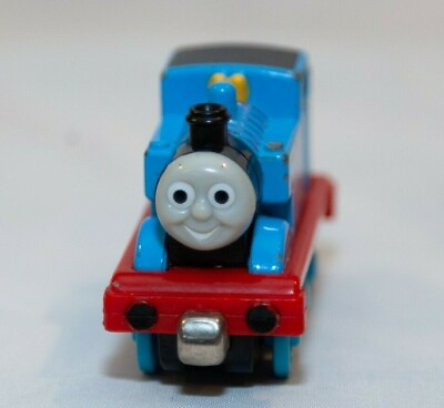 #ad Thomas amp; Friends 2002 Diecast Metal Magnet Train Blue Thomas Train Engine # 1 $10.39