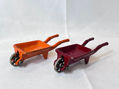 #ad Vtg Kilgore Wheel Barrow Red And Orange Cast Iron Toys Doll House Train Garden $29.95