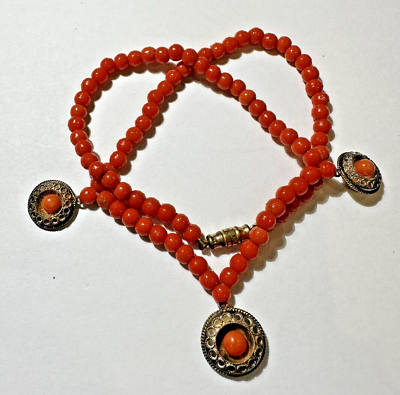 #ad Vintage Red Salmon Coral Glass Beads Gold tone 15.5quot; Choker Necklace DC5 $39.99