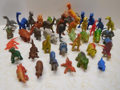 #ad 42 Plastic Dinosaurs Medium amp; Small $58.00