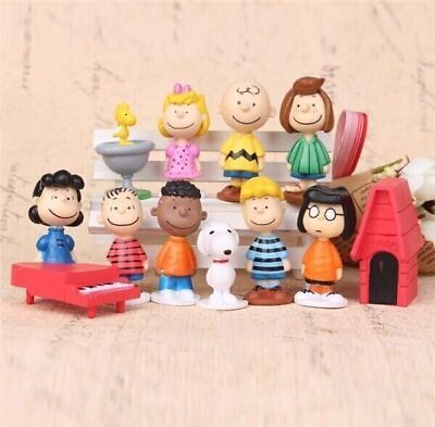 #ad Peanuts Charlie Brown Snoopy amp; Friends Playset 12 Figures Cake Topper Toy Set US $10.99