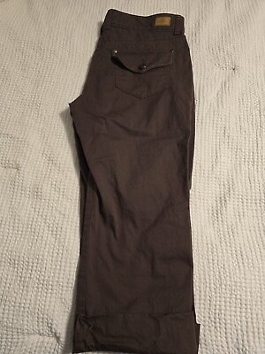 #ad Bandolino Women’s Brown Capri Comfort Stretch Cuffed Pants Size 10 $14.98